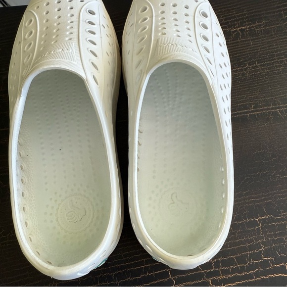 Native Shoes Women's Classic White Slip-On Sneakers - Picture 7 of 9